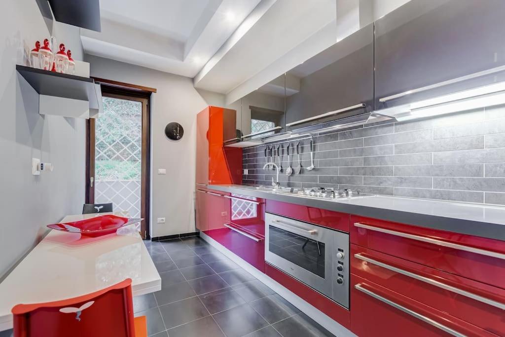 Exclusive Apartment In Eur Lake Roma Exterior foto