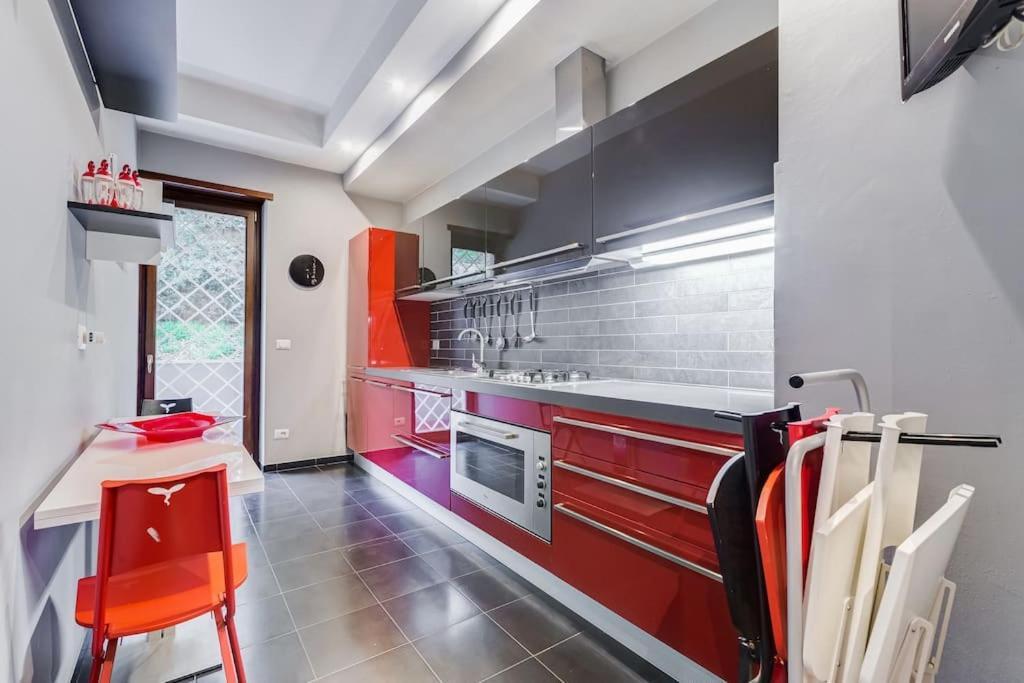 Exclusive Apartment In Eur Lake Roma Exterior foto