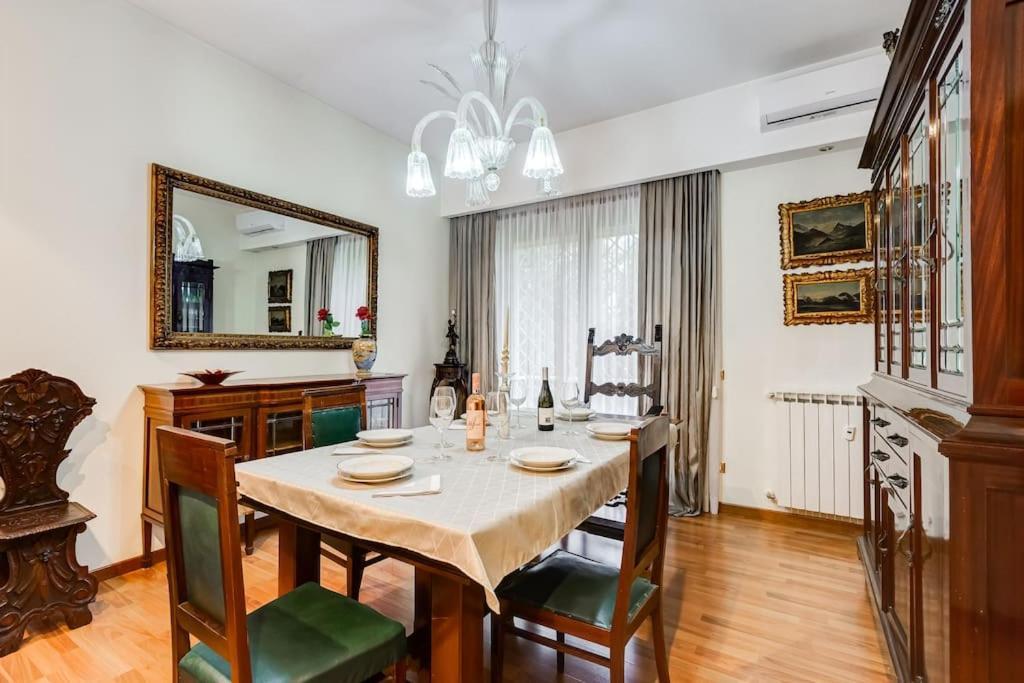 Exclusive Apartment In Eur Lake Roma Exterior foto